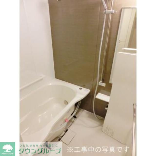 バス・シャワールーム　※写真は同タイプ住戸です。