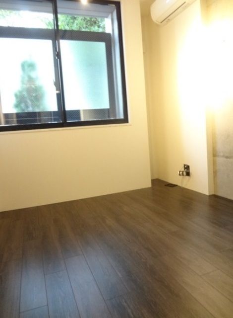 居室・リビング　室内