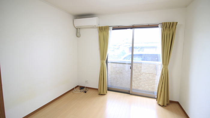 居室・リビング　別のお部屋の写真です。