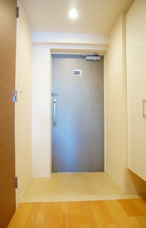 玄関　☆広々玄関☆