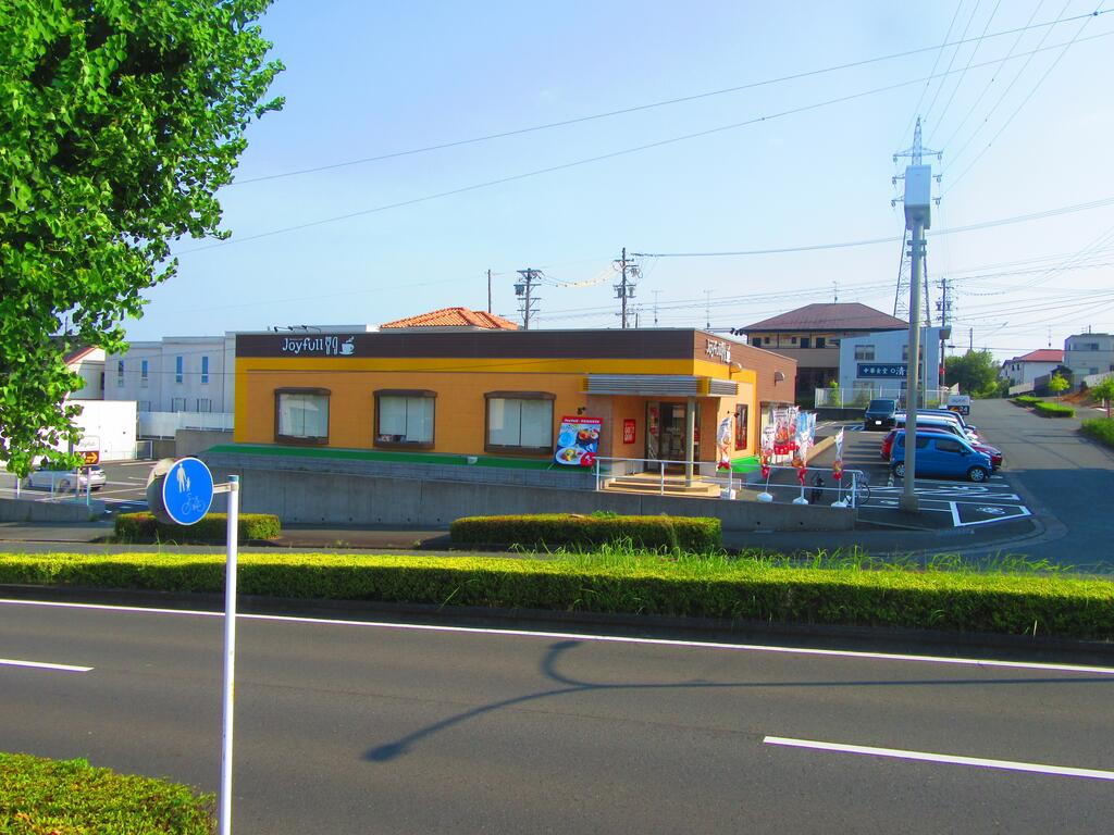 飲食店　ジョイフル浜松半田店（飲食店）まで428m