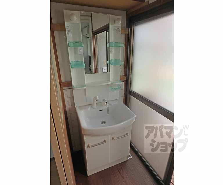 洗面設備　ビッカビカです～！