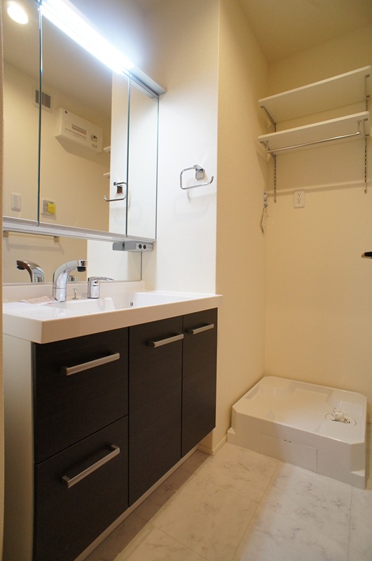 洗面設備　独立洗面台！