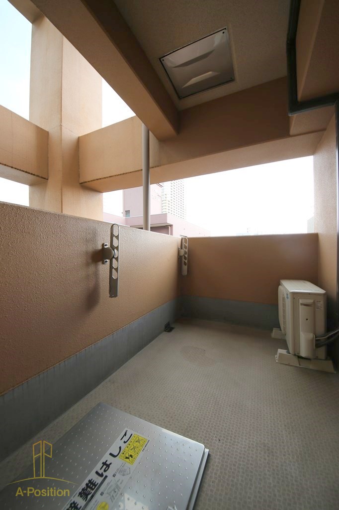 バルコニー　ヴィラタワー谷町