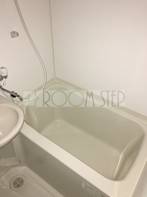 バス・シャワールーム　※別部屋　参考写真