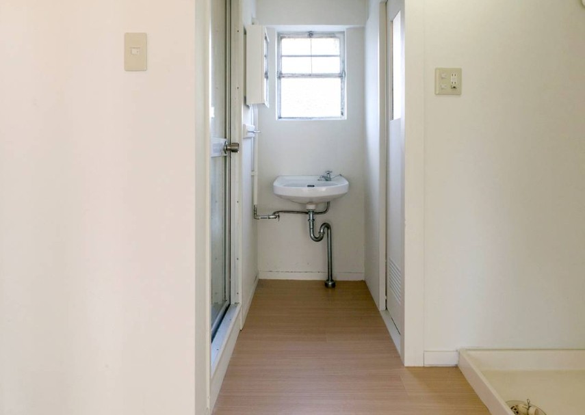 洗面設備　同タイプ写真です