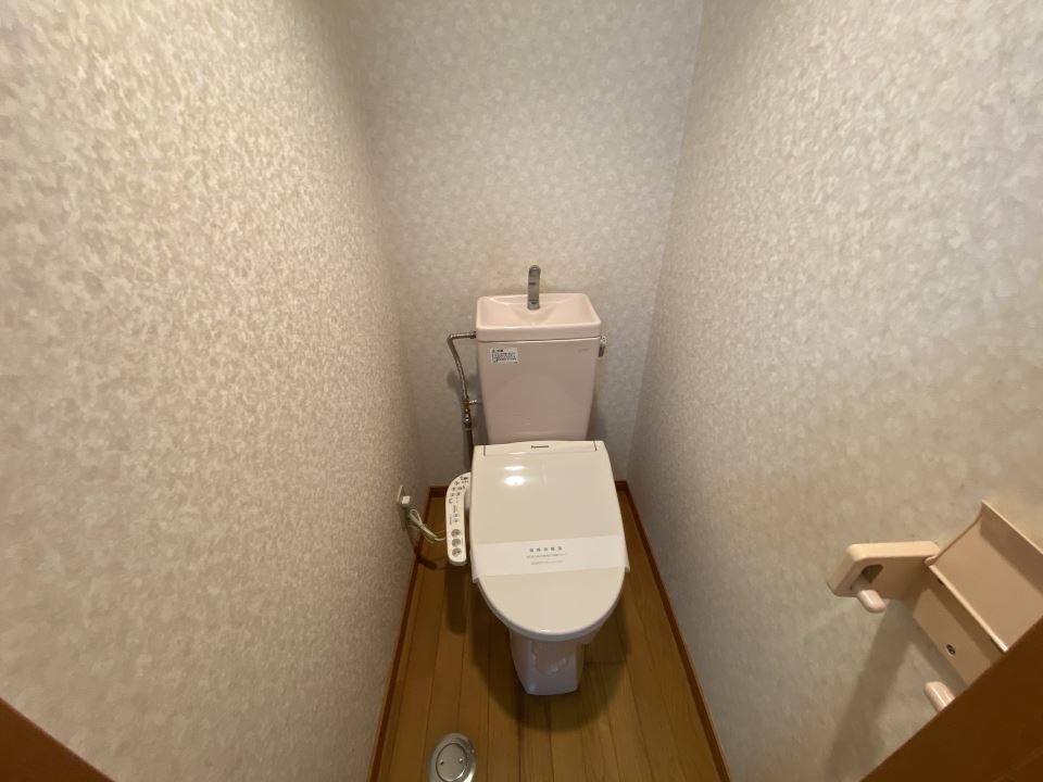 トイレ　洋式トイレです