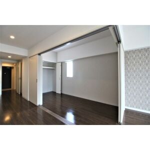 その他　室内写真はイメージとなります。実際のお部屋とクロスなどの色・