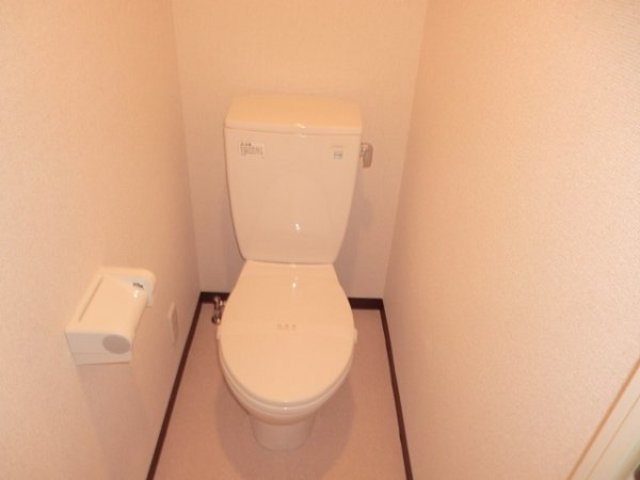 トイレ　※別部屋参考写真