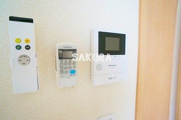 セキュリティ　安心のモニター付きインターホンです♪