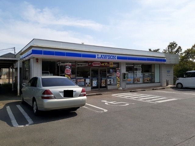 コンビニ　ローソン船橋大穴北店（コンビニ）まで700m
