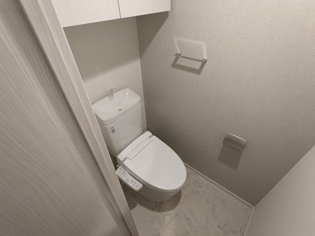トイレ　シンプルで使いやすいトイレです