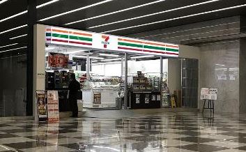 コンビニ　セブンイレブン7FS芝浦スクエアビル店（コンビニ）まで80m