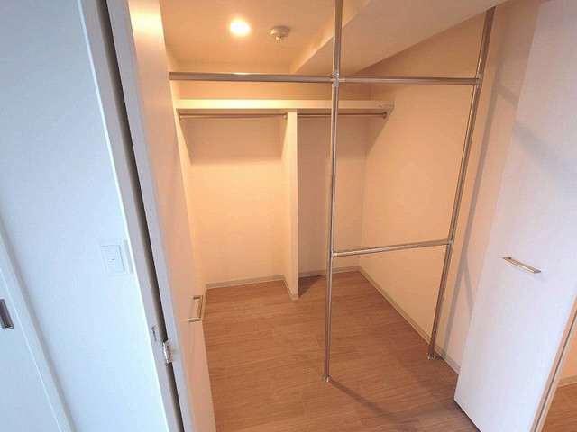 収納　ウォークインクローゼット