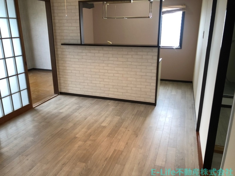 居室・リビング　※別部屋写真添付