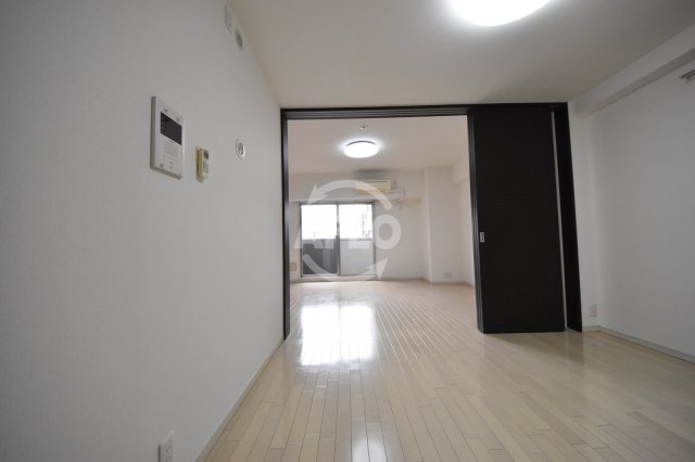 居室・リビング　アーデン西天満　リビングルーム