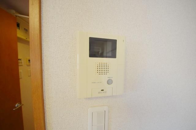 セキュリティ　ＴＶモニタ付きインターホンです