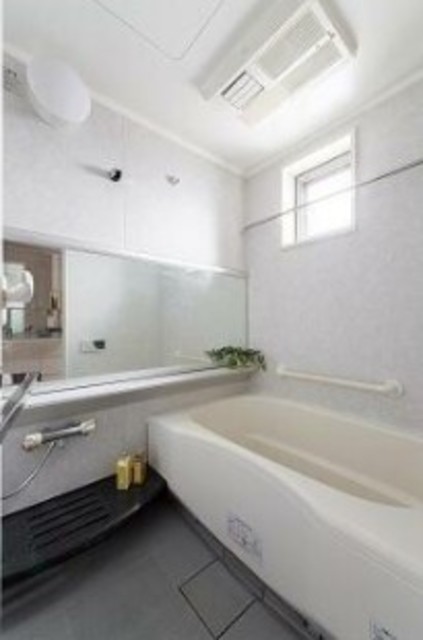 バス・シャワールーム　家具家電と備品は付きません。