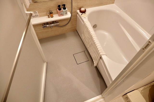 バス・シャワールーム