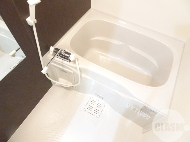 バス・シャワールーム　浴室乾燥機付きバス♪