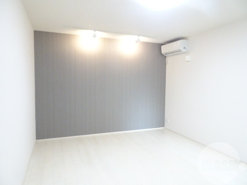 その他部屋・スペース　アクセントクロスがオシャレ♪