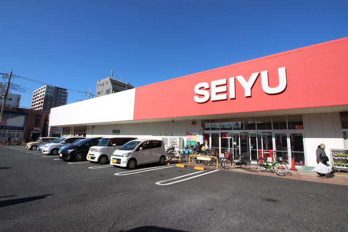 スーパー　西友（スーパー）まで190m