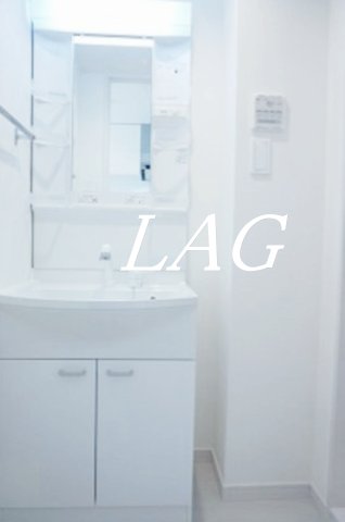 洗面設備　洗面台です。