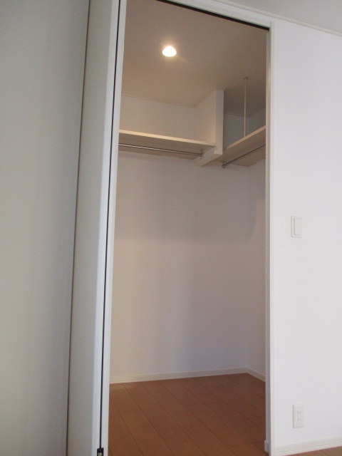 収納　便利なウォークインクロゼット