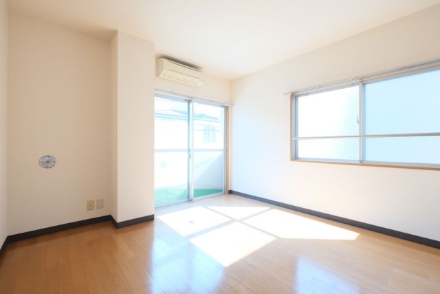 居室・リビング　ゆったり過ごせるリビングです