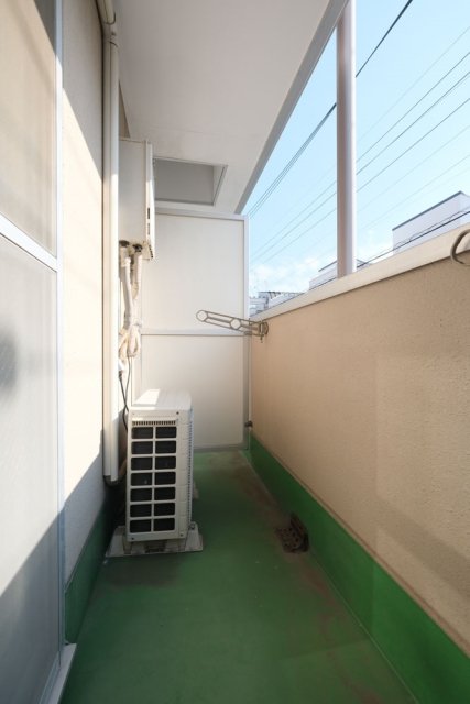 バルコニー　バルコニーがあります