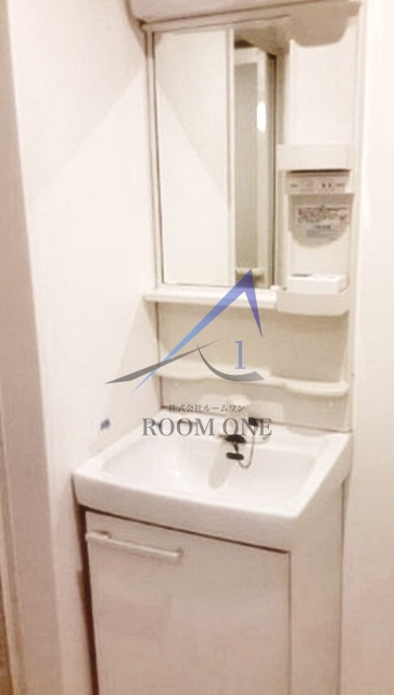 洗面設備　洗面台です。