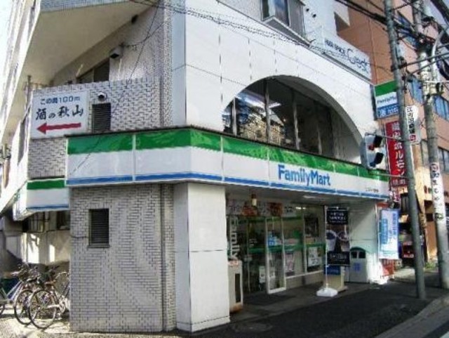 コンビニ　ファミリーマート江古田千川通り店（コンビニ）まで346m