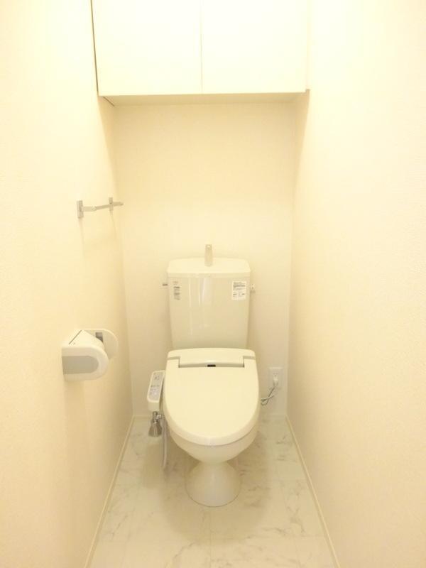 トイレ　洗浄機能付きトイレ