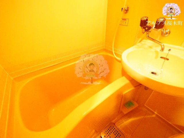 バス・シャワールーム　同一仕様