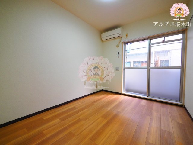 居室・リビング　同一仕様