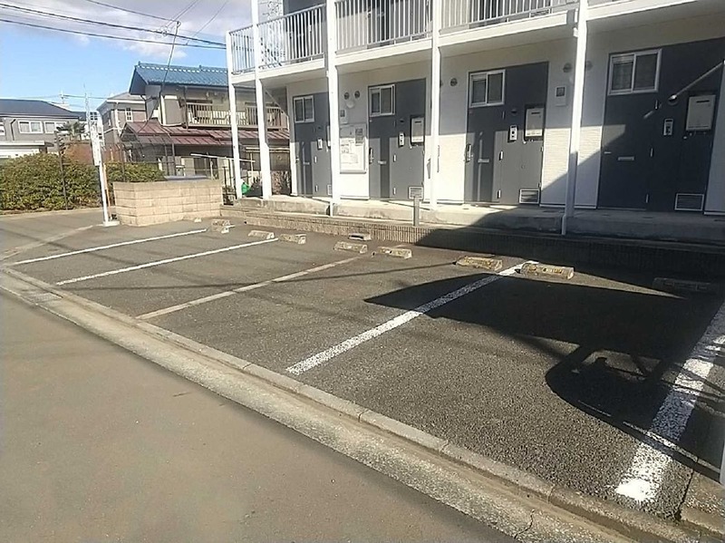 駐車場　敷地内駐車場