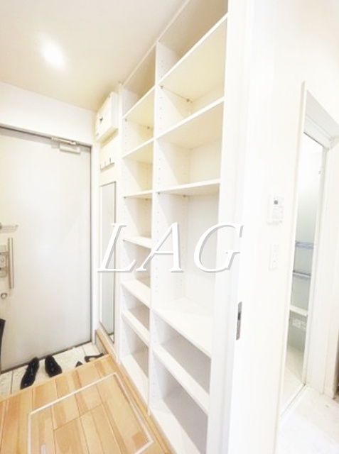 玄関　玄関です。