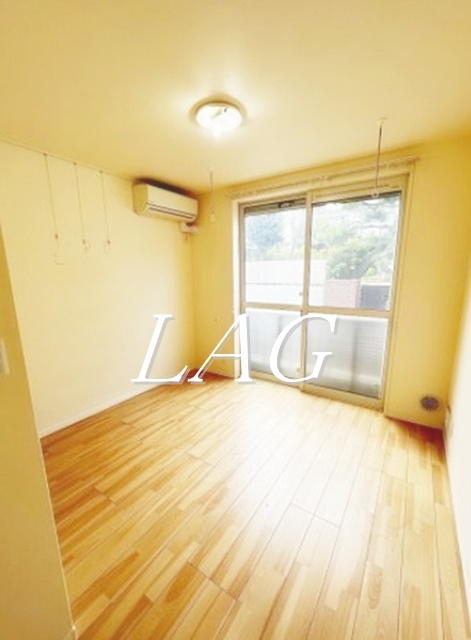 居室・リビング　洋室のお部屋です。