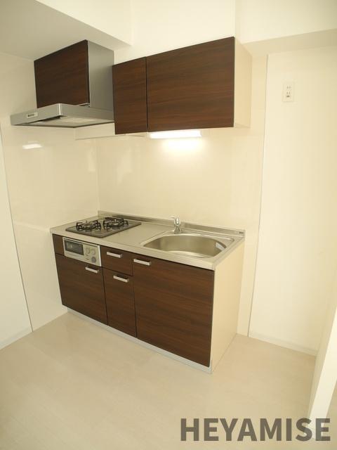 キッチン　※類似間取りの別のお部屋の写真です※