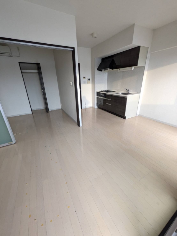 居室・リビング　※他の号室写真になります。