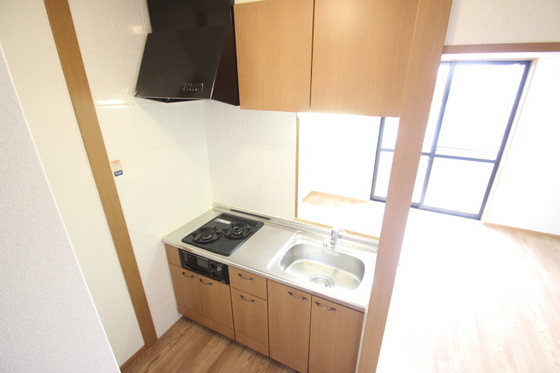 キッチン　※別部屋の写真です