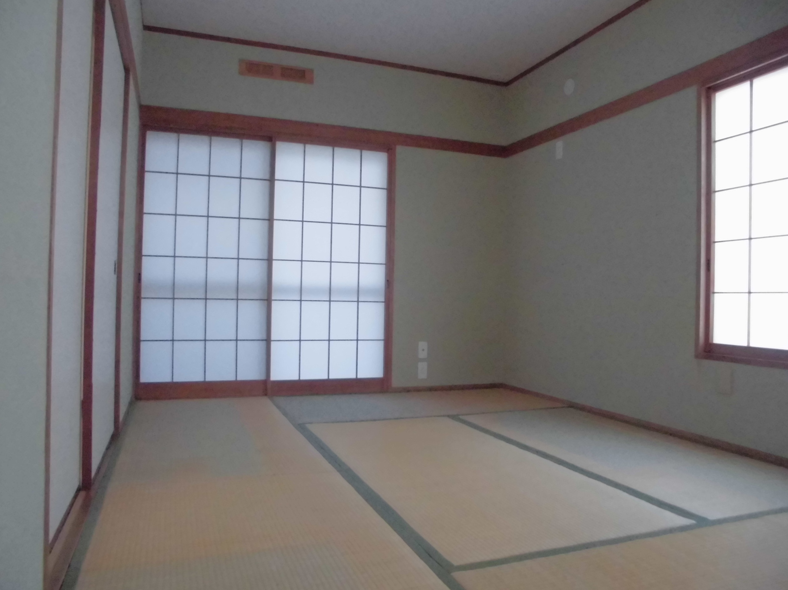 相鉄本線 二俣川駅 徒歩7分 2階建 築46年の内装写真