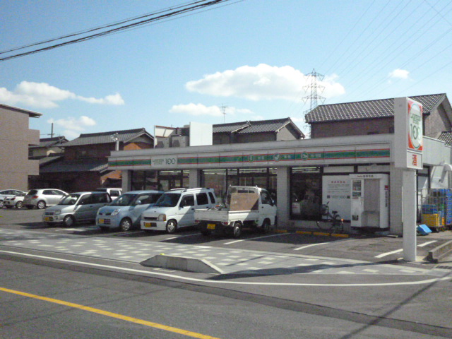 スーパー　ローソンストア100 名古屋芸大前店（スーパー）まで286m