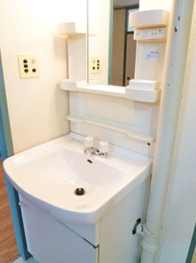 洗面設備　別号室の参考写真になります。