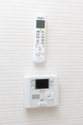 セキュリティ　モニター付きインターホンで安心♪