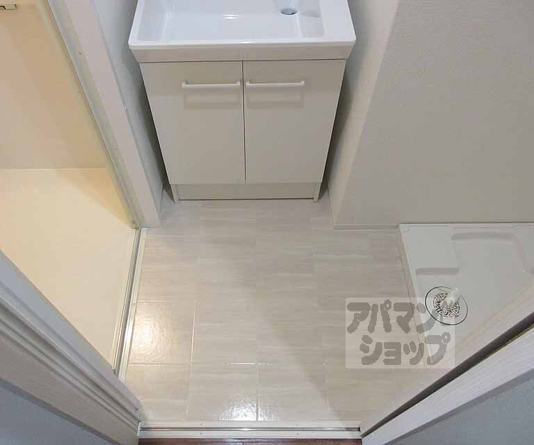 洗面設備　脱衣洗面所です。