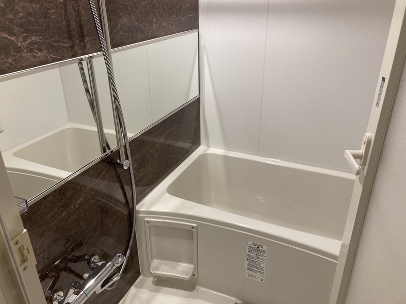 バス・シャワールーム