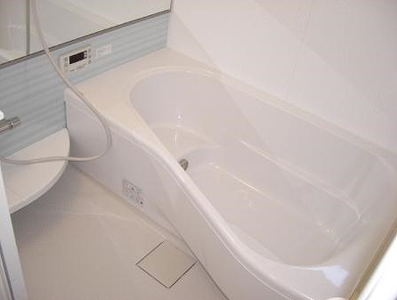 バス・シャワールーム　１坪サイズのバスルーム