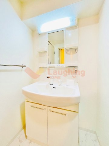 洗面設備　洗面所です