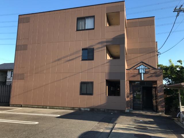 駐車場　外観写真（昼）